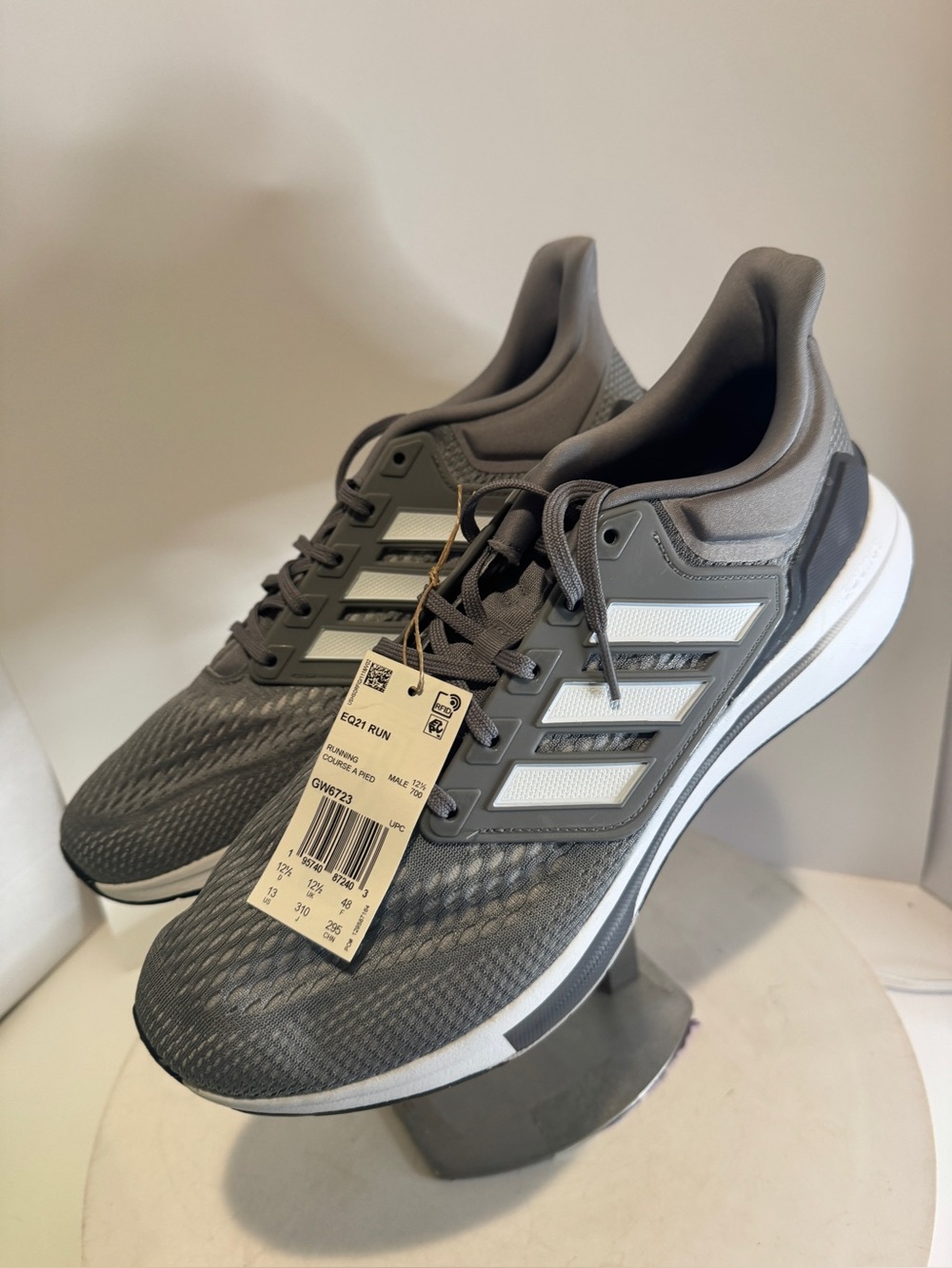 adidas EQ21 run Mens Running Course A Pied Sneakers size 13 New Brand New
